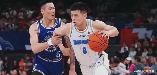 争冠之旅：各支球队势均力敌，激烈角逐的简单介绍