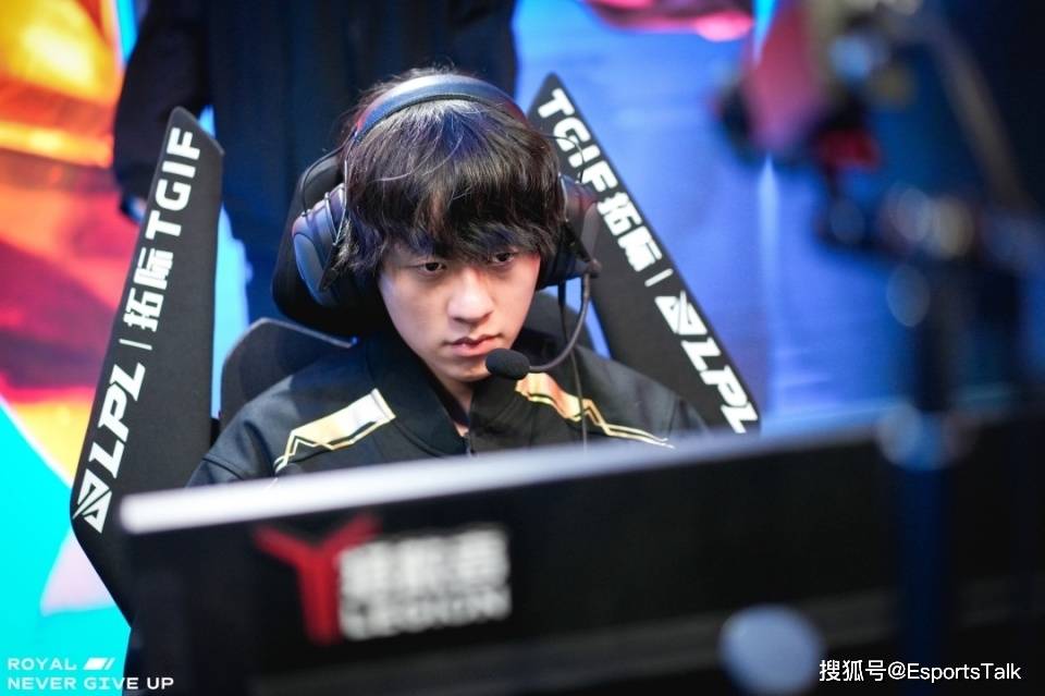 林下队成功晋级，击败对手进入下一轮季后赛