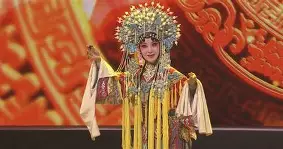 关于异彩纷呈的对决令人目不暇接的信息